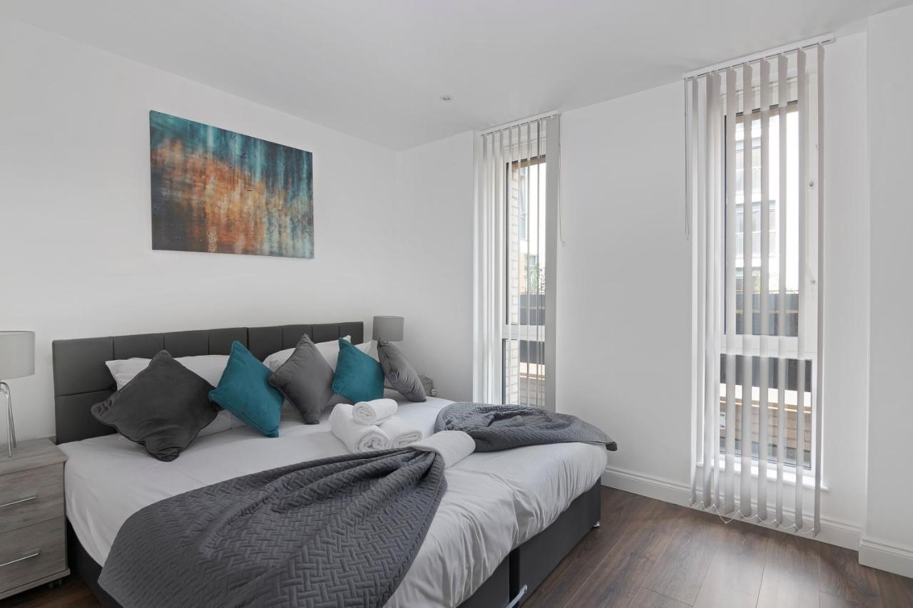 Spacious, Bright & Modern 1 & 2 Bed Apartments At Sligo House - Central Watford Watford  Luaran gambar