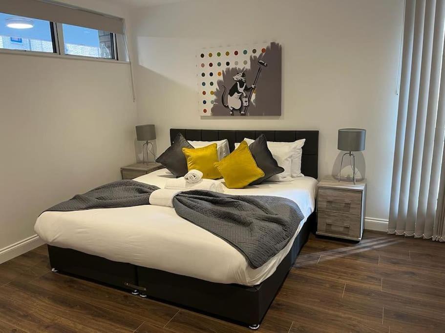 Spacious, Bright & Modern 1 & 2 Bed Apartments At Sligo House - Central Watford Watford  Luaran gambar