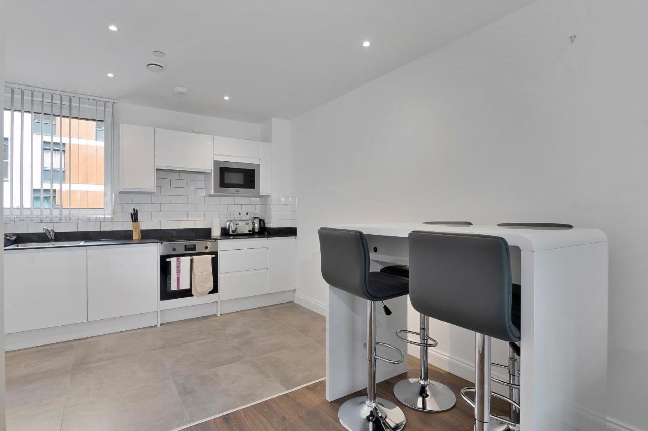 Spacious, Bright & Modern 1 & 2 Bed Apartments At Sligo House - Central Watford Watford  Luaran gambar